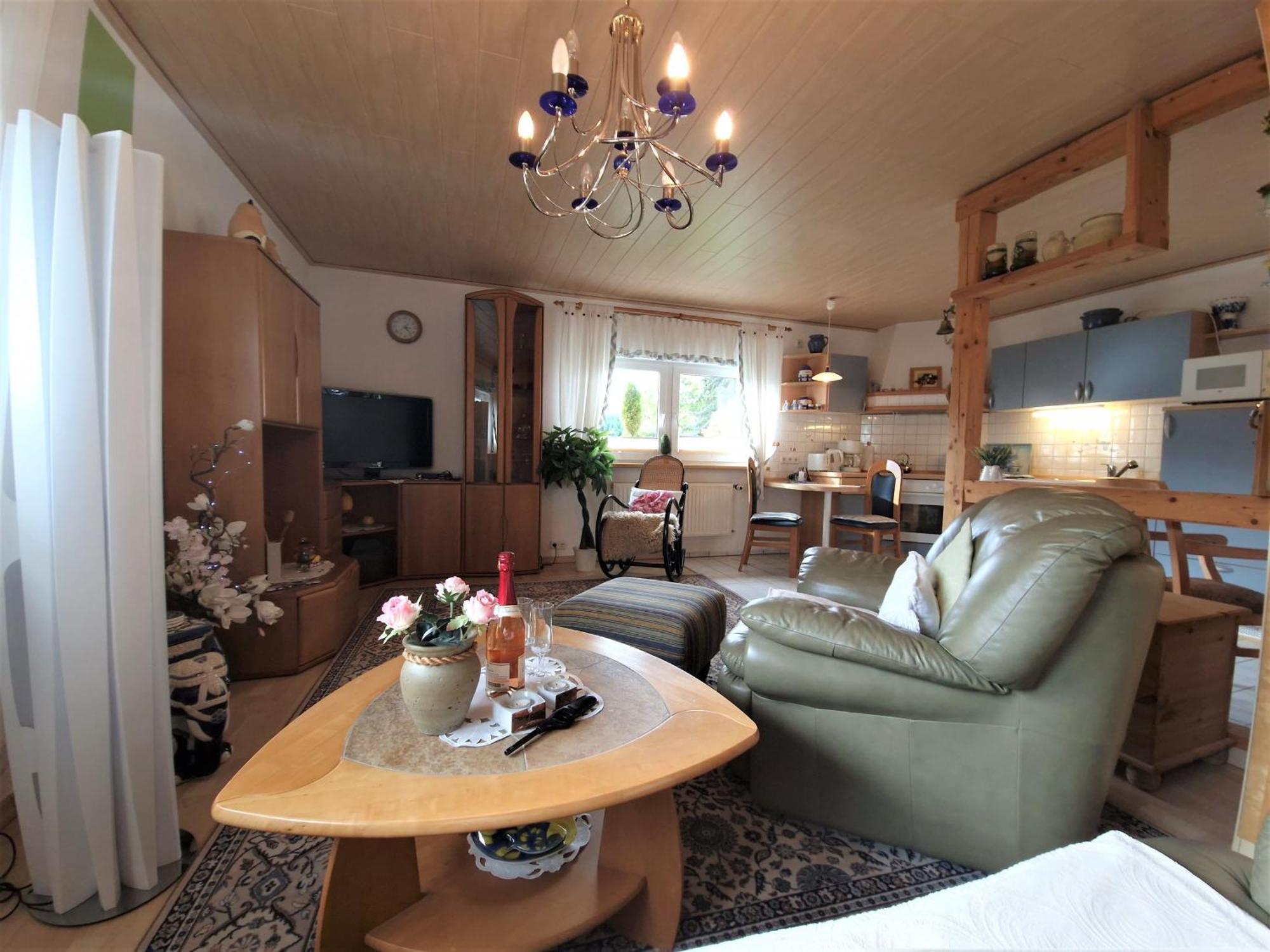 Ahlbeck, Ferienobjekt Apfel-Blume-Veilchen Daire Heringsdorf Oda fotoğraf